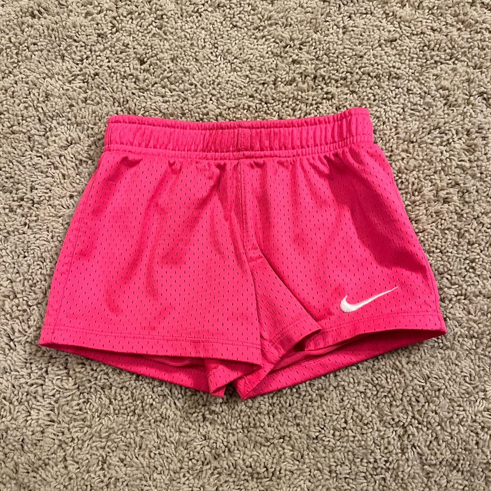 Nike Mesh Shorts | 5T | Pink